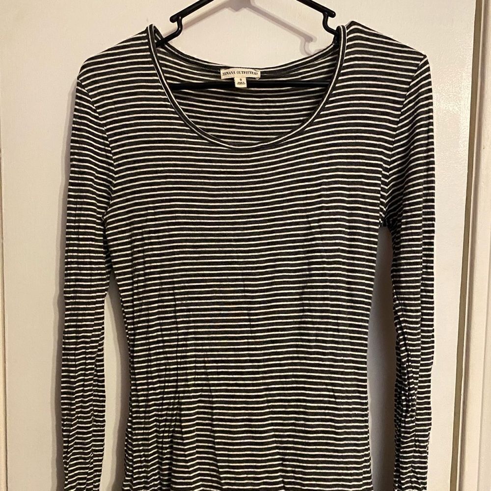 Zenana Outfitters Small Striped Women’s Long Sleeve